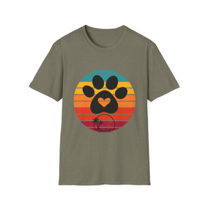 Retro Pet Lover T-Shirt - Softstyle Tee for Dog Owners, Animal Rescue Fundraiser, Gift for Animal Lovers, Vintage Pet Apparel.