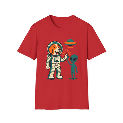 Alien High Five Dog T-Shirt – Funny Space Dog Tee for Animal Lovers, Casual Wear